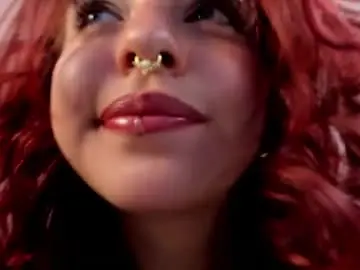 Chaturbate Free Live Porn of velvet_dreams_