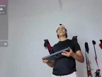Chaturbate Nude Webcam of victor_styles