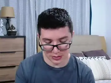 Chaturbate Adult Video Chat of kevinhunts