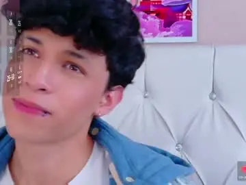 Chaturbate Watch Live Sex Cams of axel_evanss