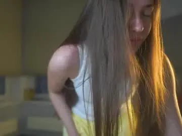 Chaturbate Nude Webcam of rosemarielupkes