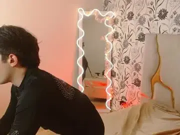 Chaturbate Watch Live Sex Cams of axelnoir_tay