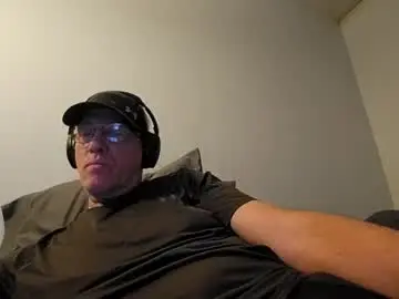 Chaturbate Live Sex Cam of squeeze_it_out