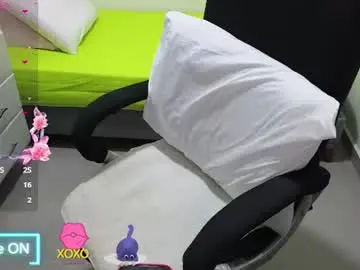 Chaturbate Live Sex Cam of anahi_moore