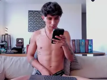 Chaturbate Sex Chat of im__thomas