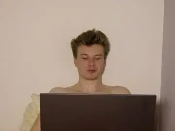 Chaturbate Live Porn of johndou1