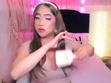 Chaturbate Live Sex Cam of agirlwithbigcock