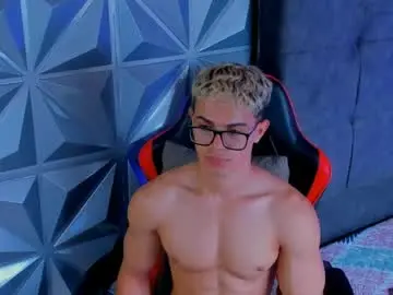 Chaturbate Live Sex Cam of hercules_12345