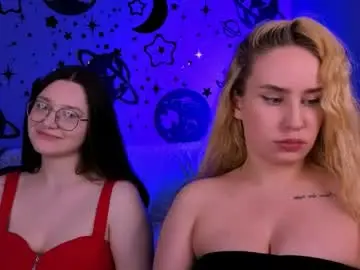 Chaturbate Free Porn Cam of nymiraa