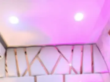 Chaturbate Live Porn of melodybloom_