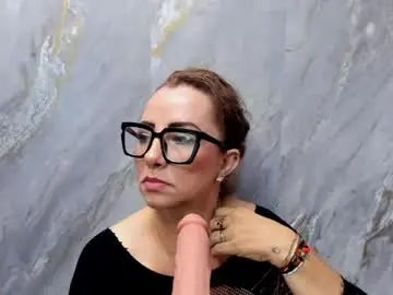 Chaturbate Adult Video Chat of milf_drip