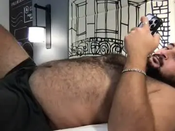 Chaturbate Nude Webcam of _alan_bear_