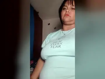 Chaturbate Free Live Porn of candy_browm1