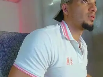 Chaturbate Best live sex cam show of fabi_calde