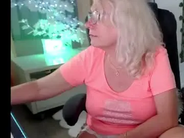 Chaturbate Live Porn of ghertrudequeen