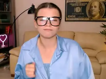 Chaturbate Live Sex Cam of julia485262