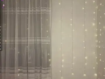 Chaturbate Sex Cam of lilyrose1_