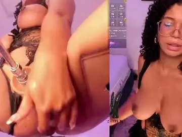 Chaturbate Best live sex cam show of milahall__