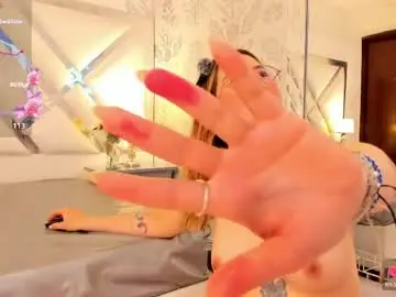 Chaturbate Adult Video Chat of annyhathaway