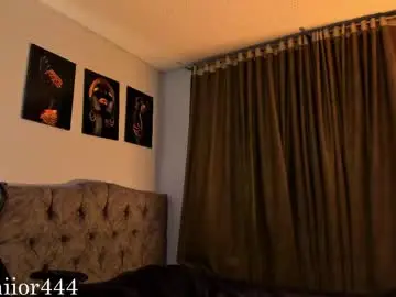 Chaturbate Nude Webcam of baby_junior420