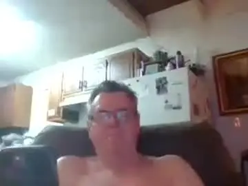 Chaturbate Adult Video Chat of finderfiner