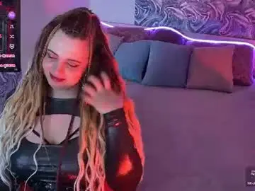 Chaturbate Nude Webcam of maya_mils