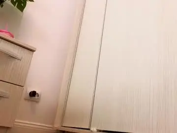 Chaturbate Free Live Porn of mya_sweet25