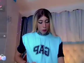 Chaturbate Nude Webcam of oliviahot01