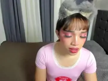 Chaturbate Adult Video Chat of hugecock_pretty123