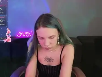 Chaturbate Nude Webcam of emily__hamilton