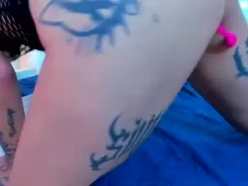 Chaturbate Live Porn of mia_ellieth