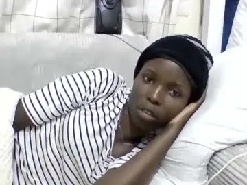 Chaturbate Live Porn of pretty_petite_ebony