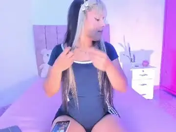 Chaturbate Free Live Porn of mila_1wood