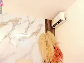 Chaturbate Live Porn of dulcemia25