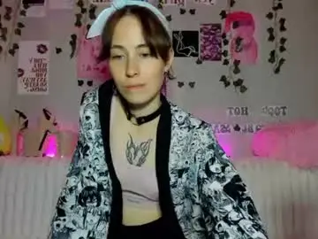Chaturbate Free Porn Cam of elliefromthemoon