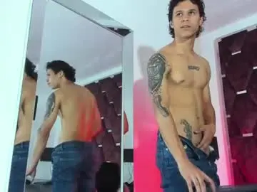 Chaturbate Adult Webcam of tonybenedetti