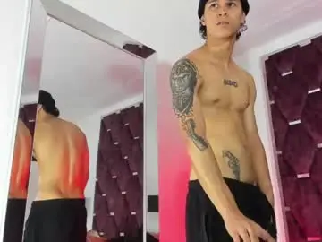 Chaturbate Free Porn Cam of tonybenedetti