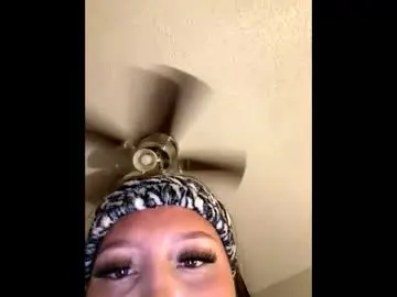 Chaturbate Sex Cam of ivy_indulgence20