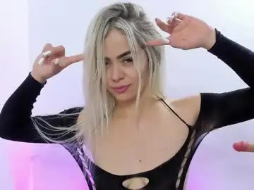 Chaturbate Live Sex of luna_marquez_