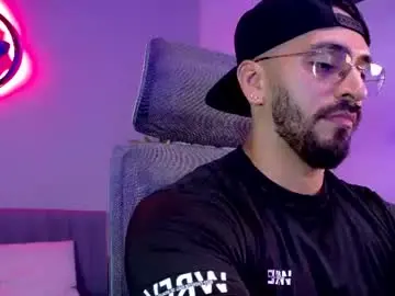 Chaturbate Best live sex cam show of tony_muscle1