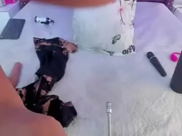 Chaturbate Live Sex Cam of violeta_medina