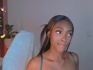 Chaturbate Live Porn of ahvi_ebony