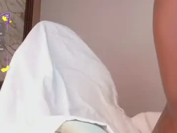 Chaturbate Live Porn of ahvi_ebony