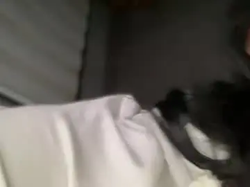 Chaturbate Live Sex Cam of queenn_xxx