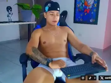 Chaturbate Live Sex Cam of santiagoreyesftt