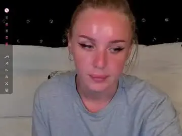 Chaturbate Live Porn of lushcherry