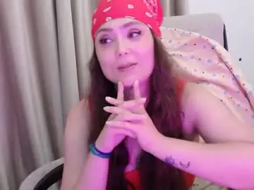 Chaturbate Live Sex Cam of lola_creolla