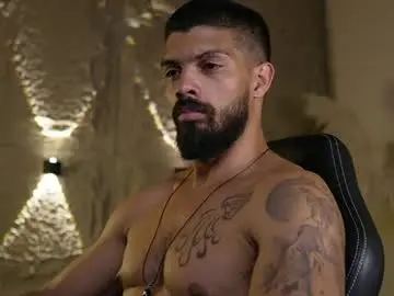 Chaturbate Adult Webcams of dann_saenz