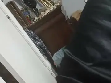 Chaturbate Watch Live Sex Cams of wisheyeknew2
