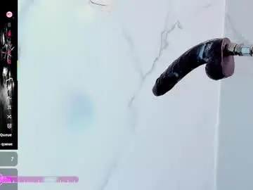Chaturbate Best live sex cam show of sarahi_camila